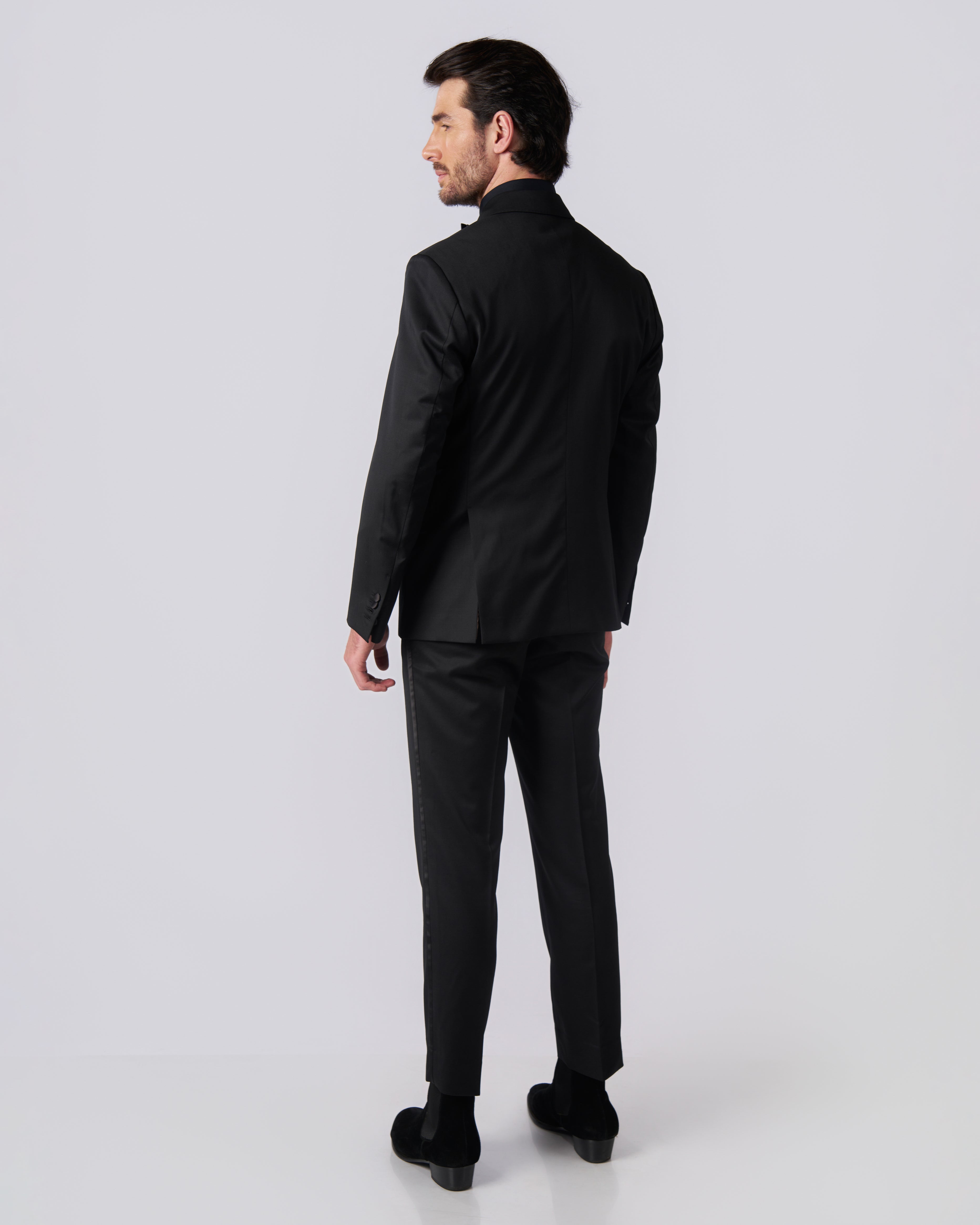 Il Maestro Double-Breasted Tuxedo Suit