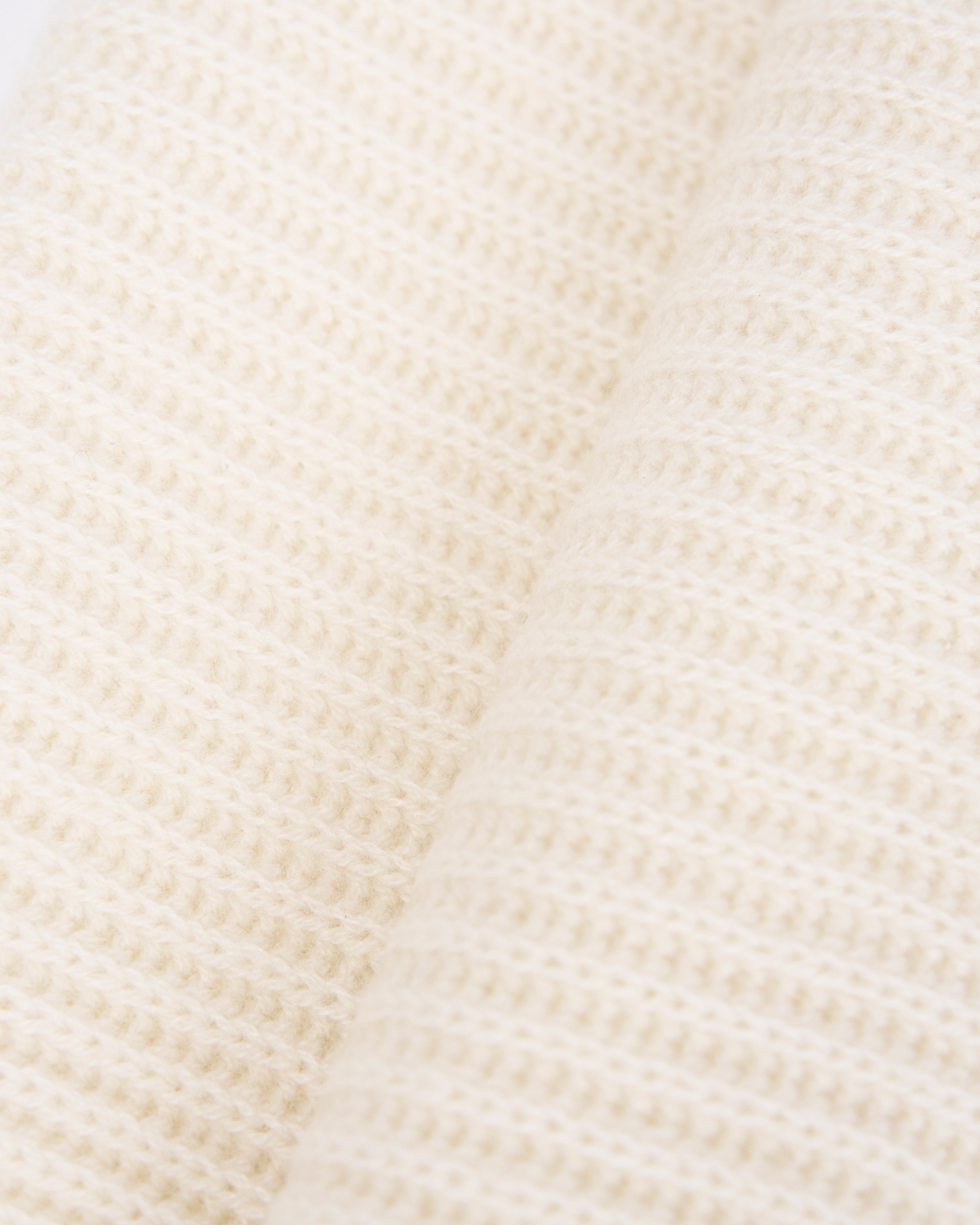 The Luna Ribbed Cashmere Scarf